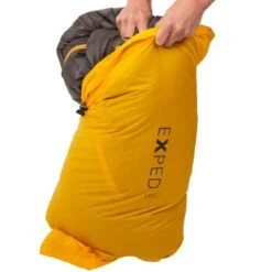 Exped Schnozzel Medium Pumpbag UL -BlackOvis exped schnozzel pumpbag ul medium 3