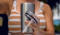 YETI Rambler Tumbler Straw Replacement Lid -BlackOvis yeti rambler strawlid 2